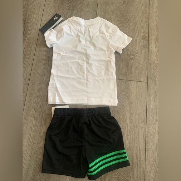 Adidas 2 Pc set for boys - Picture 2 of 2